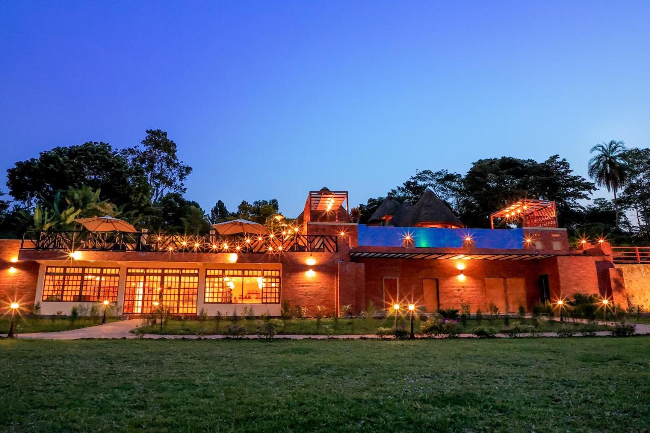 Divine Resort & Spa Kampala Exterior foto